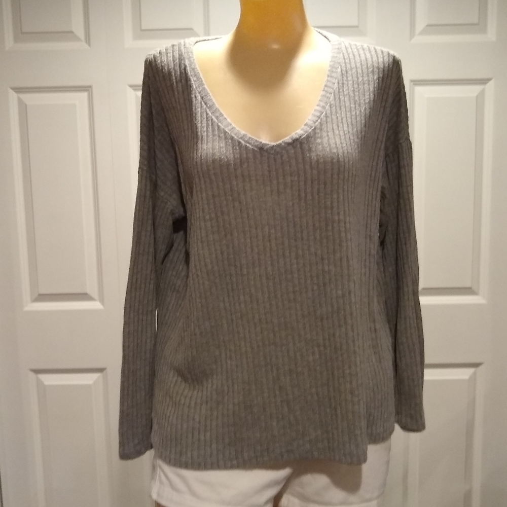 Soft & Sexy American Eagle long sleeve size small